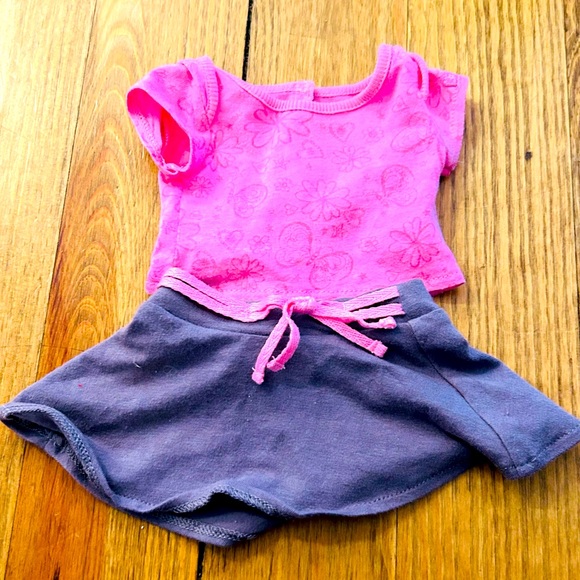 American Girl dolls (2), furniture, books, shoes, clothes, etc ($750 value)! - Picture 13 of 15